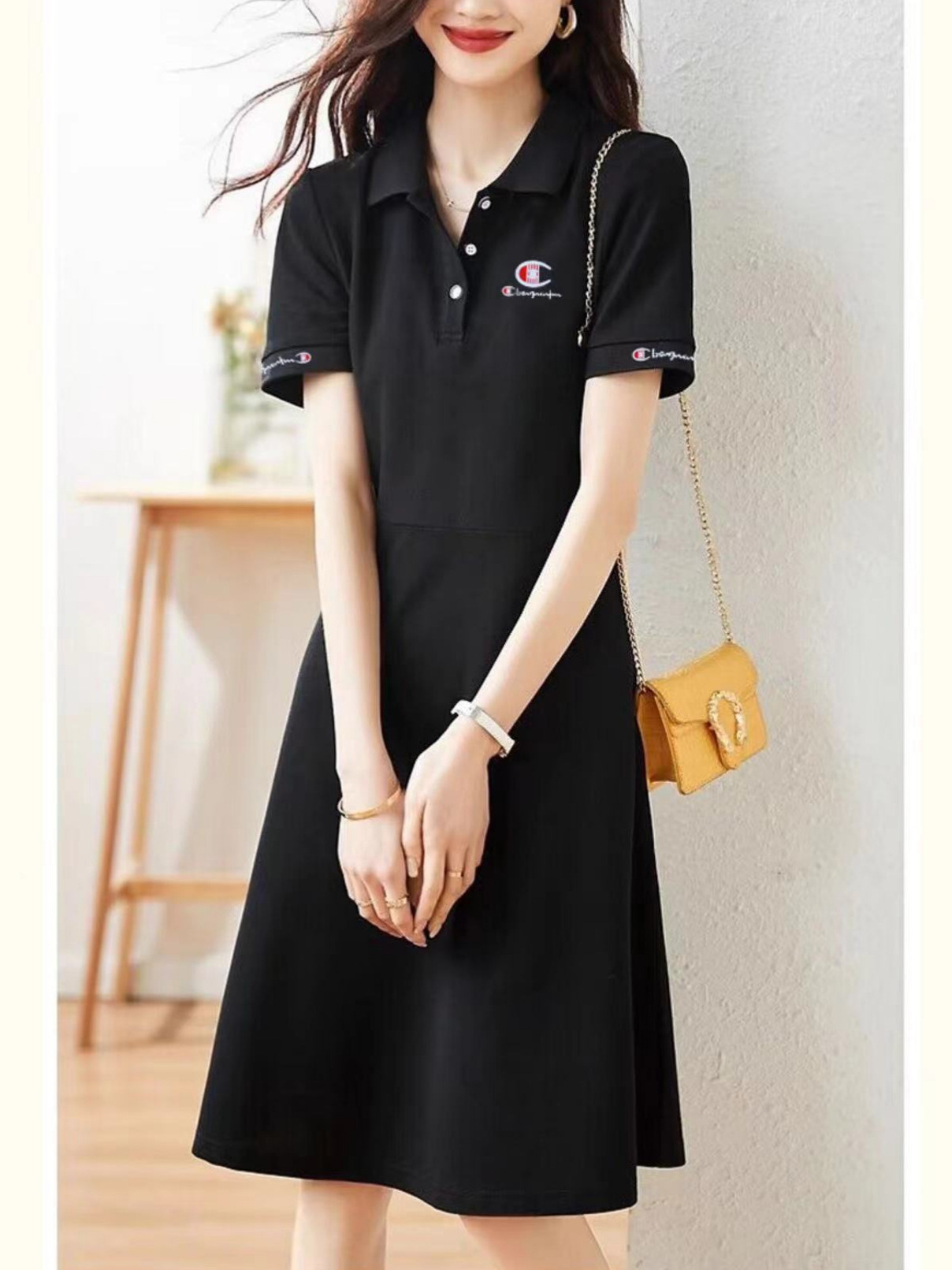 Đầm midi cổ polo tay ngắn thắt eo kiểu Pháp — đen