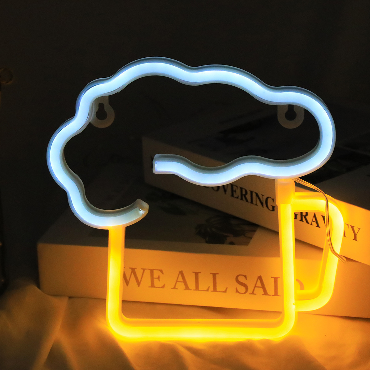 Lámpara de modelado de la taza de cerveza nueva exótica cerveza apariencia neón luz bar fiesta familia Diseño Lámpara decorativa