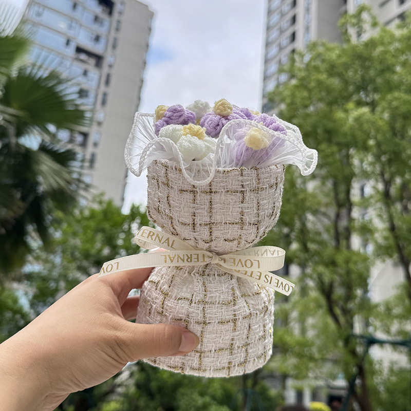 2025 Día del Maestro Regalos creativos para maestros girasol de lana tejido a mano de graduación ramo de flores terminado de San Valentín