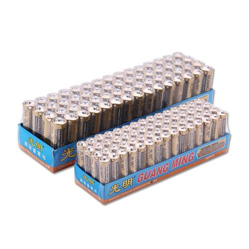 No. 5 and No. 7 Guangming Batteries: Carbon-Type AA Dry Batteries for Remote-Controlled Toys and Clocks, Including Alarm Clocks and Wall Clocks