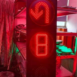 交通警示灯;其他交通控制;其他交通安全