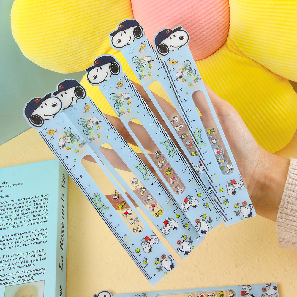 Círculos de dibujos animados Snoop Doggy regalos de papelería de 15cm regalos de dibujos animados