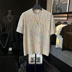 夏のライトラグジュアリーレインボーストライプ半袖Tシャツラウンドネックメンズハンサムカジュアル多用途トレンディな質感デザイントレンド