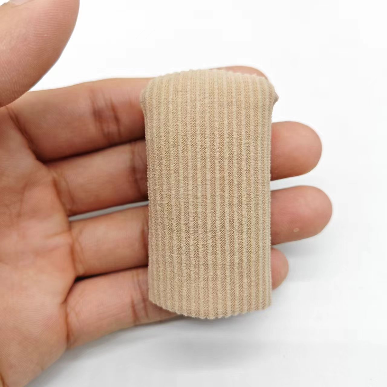 Cubierta del dedo del pie de fibra cubierta de silicona cubierta protectora cubierta cerrada corte anti-desgaste cubierta del dedo del pie SEB tubo de viscosa cubierta del dedo del pie