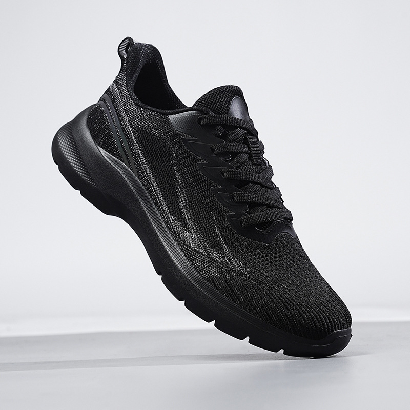 Verano nuevo tipo de tela de malla de vuelo zapatillas deportivas casuales baja zapatillas de correr de malla transpirable ligera y cómoda cabeza redonda