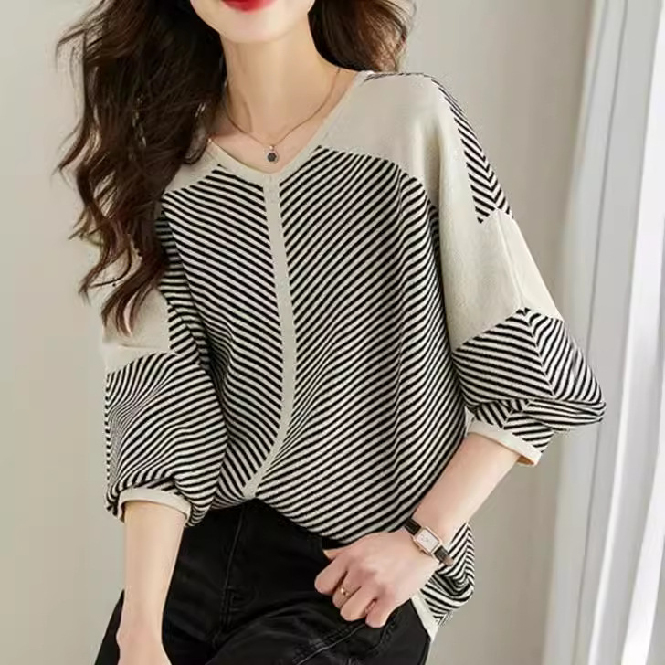条纹t恤女2024秋季新款时尚宽松遮肚洋气漂亮小衫长袖打底衫上衣