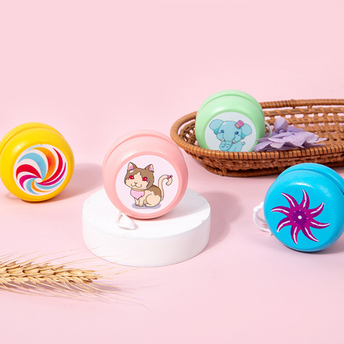 Wooden Yo-Yo Cartoon Animal Pattern Revolving Yo-Yo Gift for Boys and Girls Revolving Childhood Educational Toy