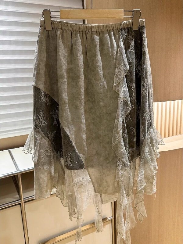 Plus-Size Korean Women's Early Spring New Casual Versatile Irregular White Lace Fashion Skirt Plus-Size Korean Women's Early Spring New Casual Versatile Irregular White Lace Fashion Skirt