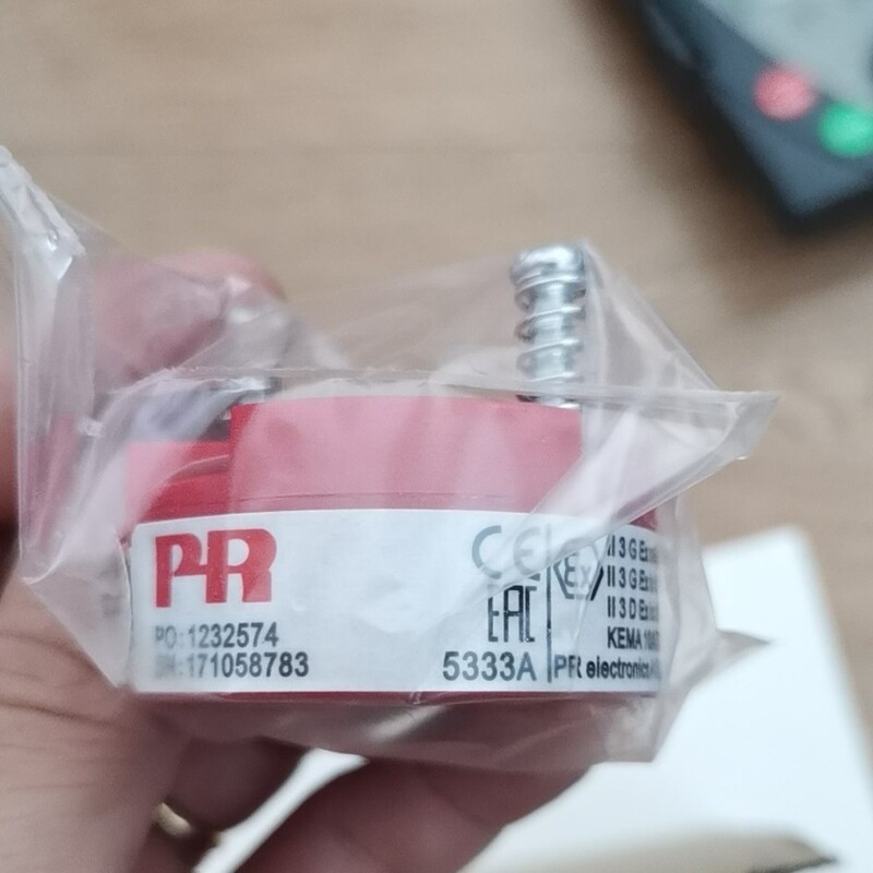 Denmark Pelle temperature transmitter temperature PR Denmark Pelle PR 5333a temperature transmitter new bargaining Denmark Pelle temperature transmitter temperature PR Denmark Pelle PR 5333a temperature transmitter new bargaining
