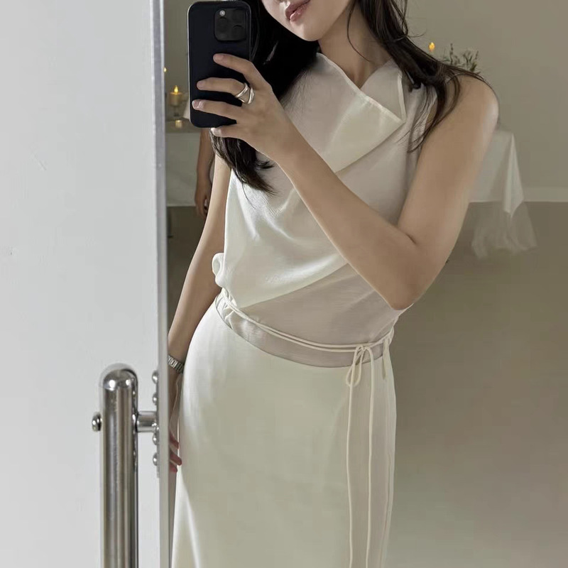 No Returns or Exchanges. 2025 Summer New Korean Dongdaemun G*D Style Slim-Fit Tie-Waist Shirt/Skirt Set No Returns or Exchanges. 2025 Summer New Korean Dongdaemun G*D Style Slim-Fit Tie-Waist Shirt/Skirt Set