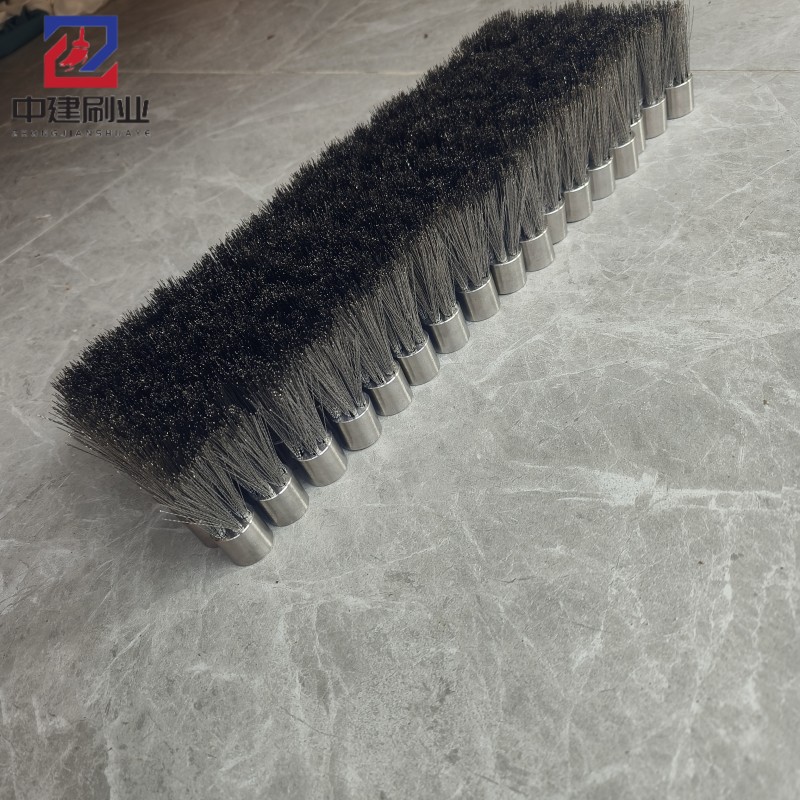 Ventas directas de fábrica Cepillo de alambre pequeño cilíndrico Compañía petrolera Equipo de cepillo de alambre especial Cepillo de acero especial Alambre de acero inoxidable