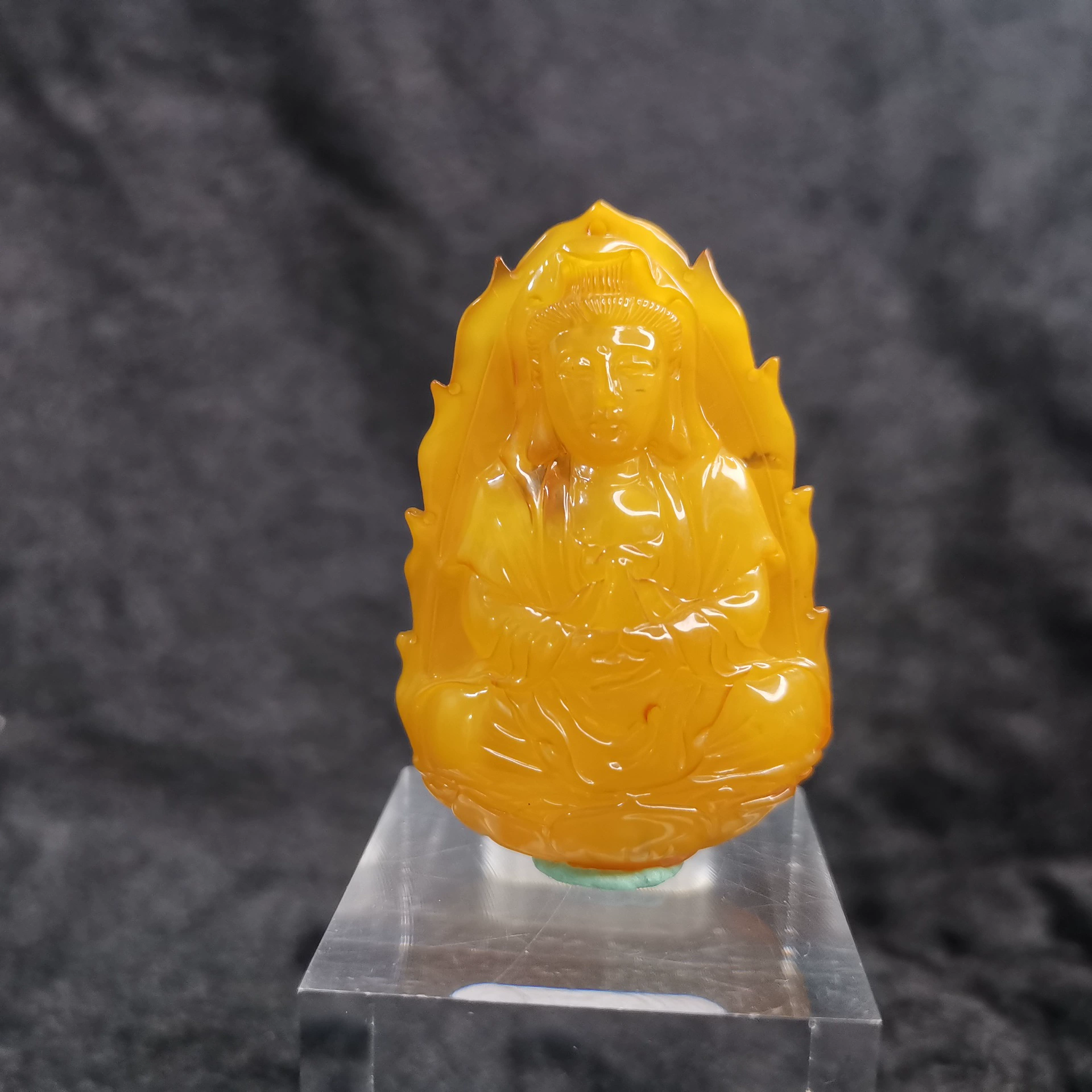 Натуральный Балтийский Авалокитешвара Подвеска Beeswax Ambe Фестиваль Подарки Ювелирные изделия