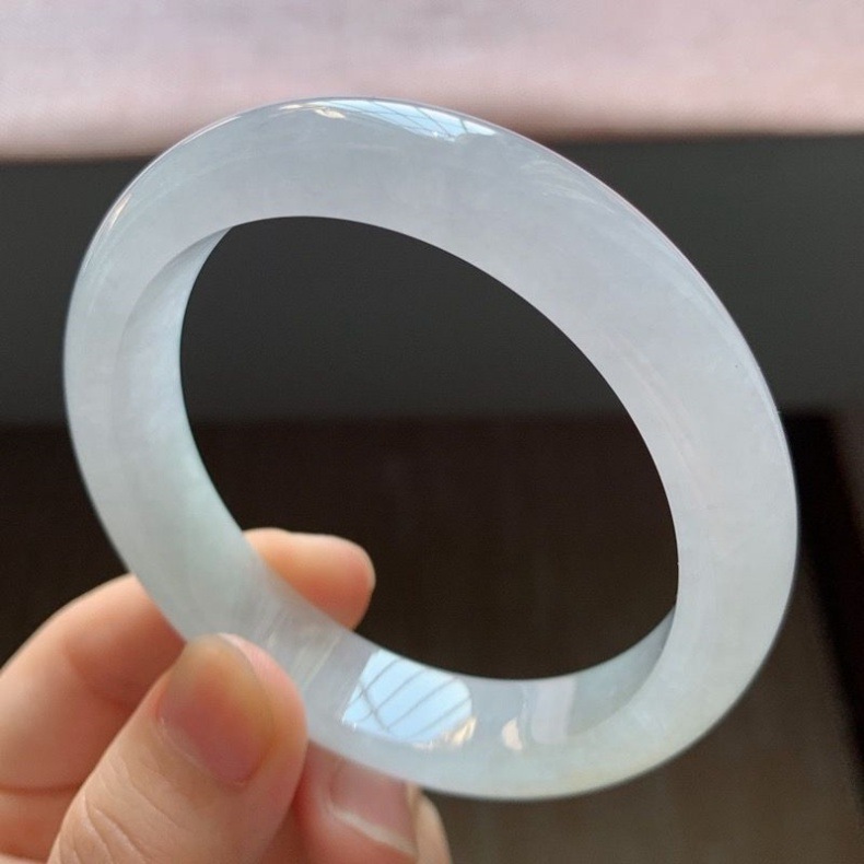Vòng tay ngọc bích Miến Điện tự nhiên loại băng cao dải dày ánh trăng trắng chi tiết 3