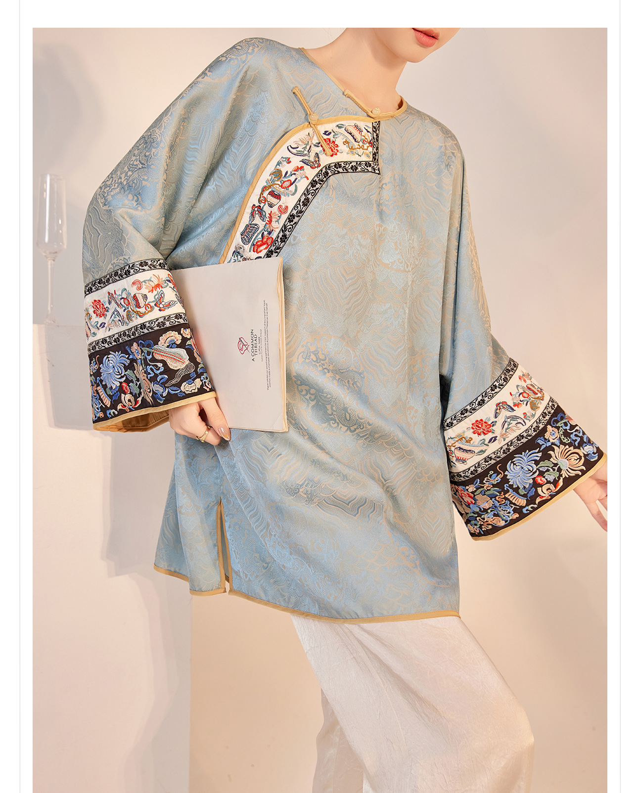 Áo khoác blazer nữ kiểu Trung Quốc cao cấp chất lụa jacquard tay dài mùa thu — Màu xanh lam nhạt chi tiết 7