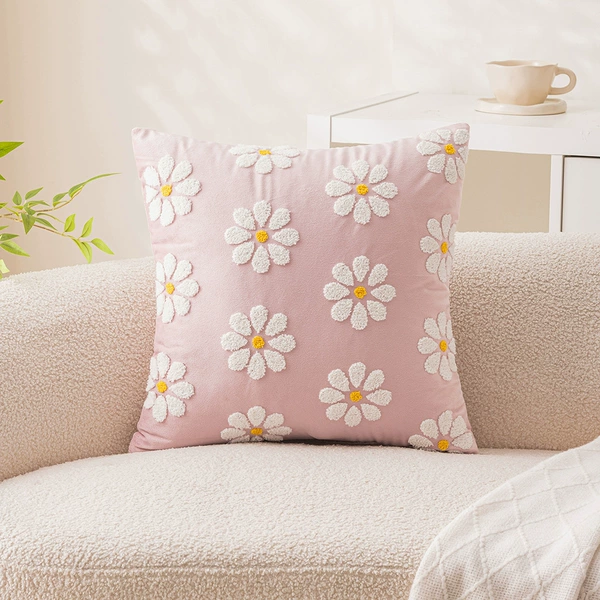 Tender pink daisies