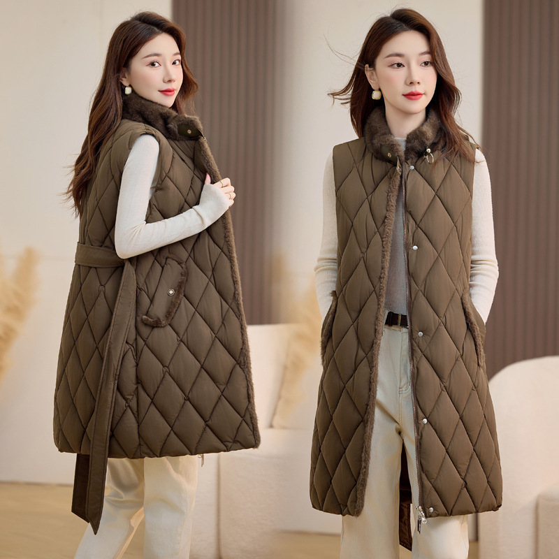 2025 otoño y invierno chaleco de algodón para mujeres largo estilo coreano de algodón intercalado espeso cordero con capuchón de algodón abrazadera chaqueta de moda