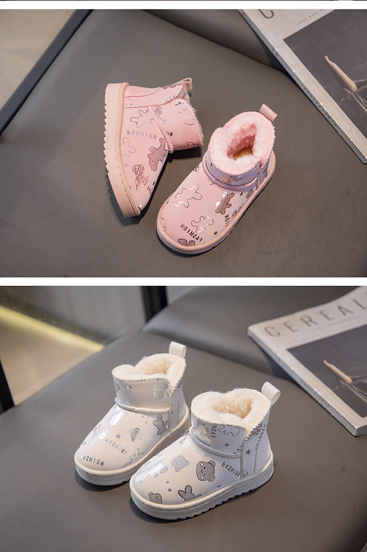 Scarpe di cotone per ragazze 2023 nuovi stivali invernali di cotone spesso e peluche per bambini Le suole morbide per ragazze tengono al caldo Scarpe di peluche per bambini_voghion.com