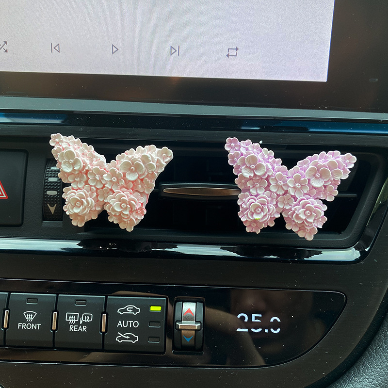 チューリップ車のアロマの高級感のある風口の拡香石の車内の花のアロマの車の装飾品の自動車の置物|undefined