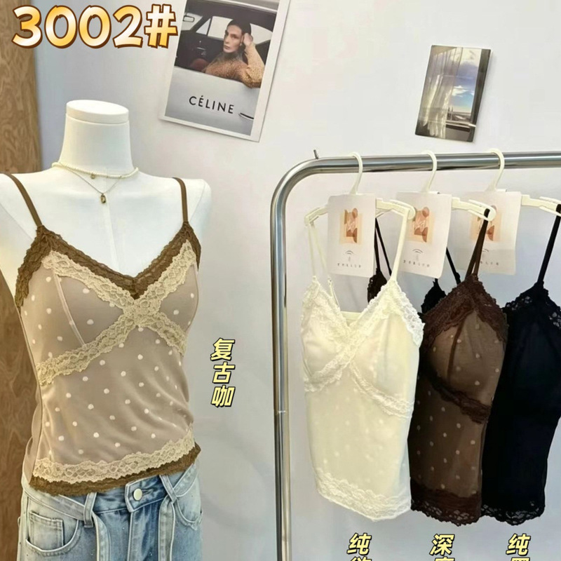 Autumn new French-style polka dot lace camisole with built-in bra, sexy and trendy, can be worn as an outer layer or as an inner top, style 3002 Autumn new French-style polka dot lace camisole with built-in bra, sexy and trendy, can be worn as an outer layer or as an inner top, style 3002