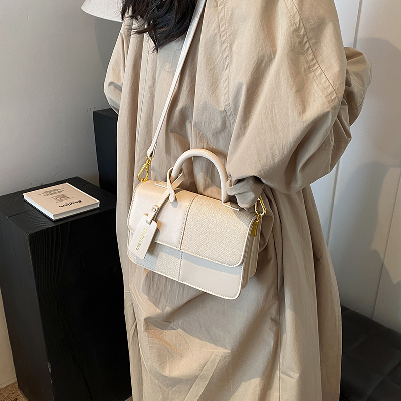 Maillard Splicing Handbag for Women 2024 New Style, with Unique Texture and a Stylish Crossbody Bag Design_voghion.com