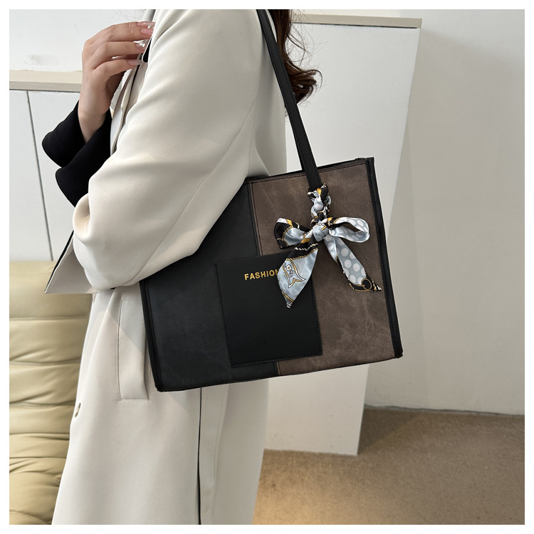 Bolsos de transporte transfronterizos bajo la axila simple de gran capacidad de otoño y invierno moda ocio bolsas de hombro bolsas de mano mujeres