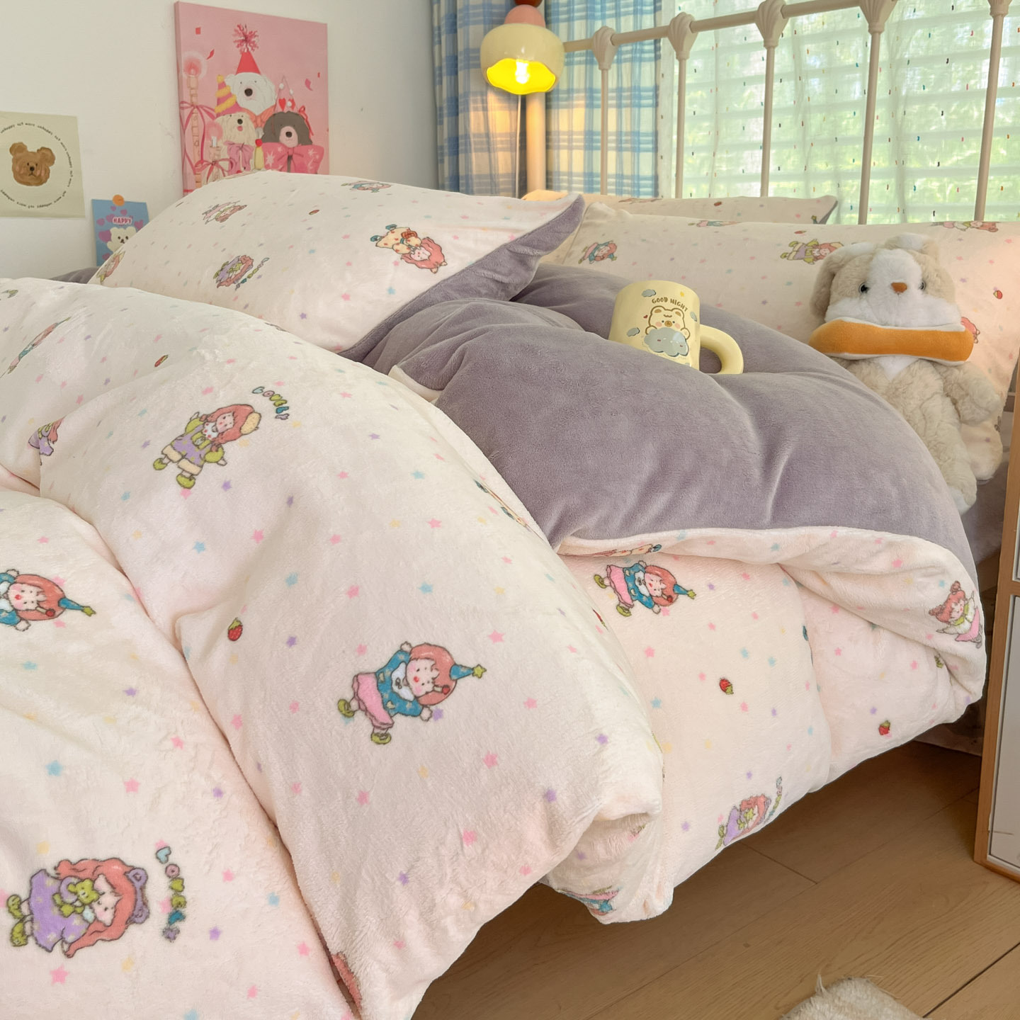 Añadir una pequeña cama de lana de leche fresca de cuatro piezas de lana de coral de brida de invierno para aumentar la sopa de cama cálida cubierta de cama