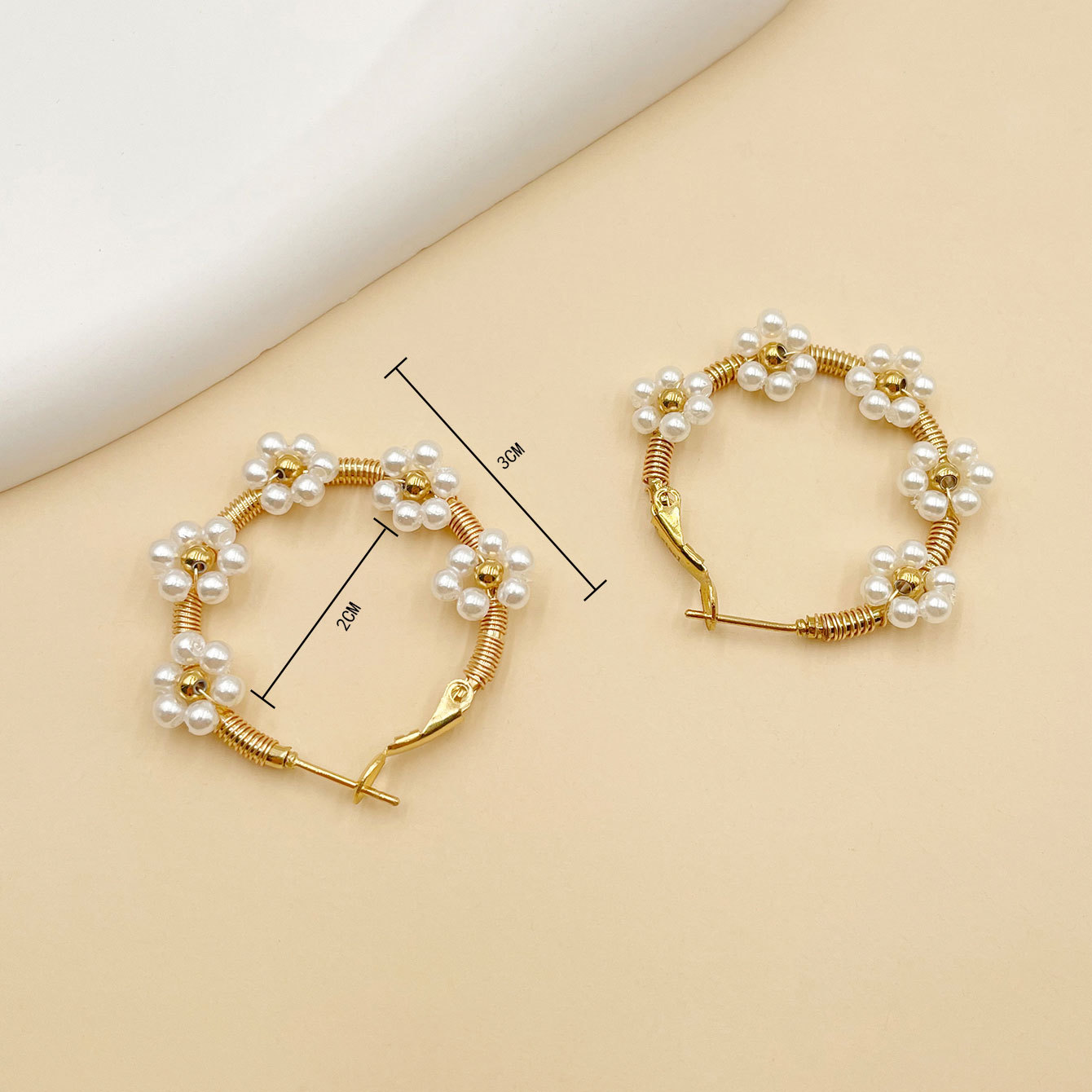 Holiday, Street Occasion 304 Stainless Steel Material 1 Pair Fashion Flower Plating 304 Stainless Steel Crystal Gold Plated Stainless Steel Earrings