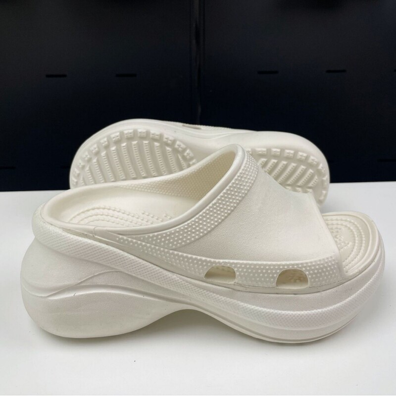 Crocs New Puff Clogs Women's Closed-Toe Slippers Thick-Soled Platform Dad Shoes Height-Increasing Outdoor Wading Cs