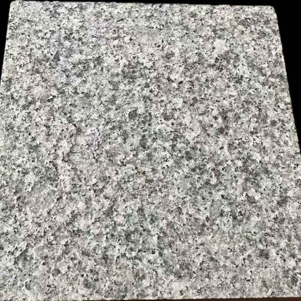 芝麻灰海浪花火烧板广场建筑地铺石荔枝面板材芝麻黑铺路石地砖石