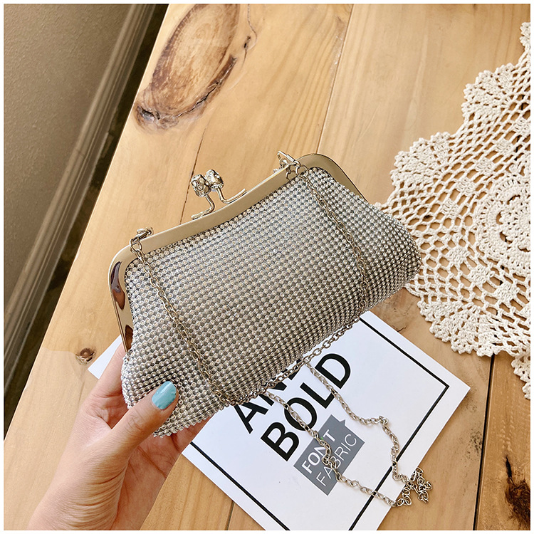 Black Gold Silver Polyester Solid Color Evening Bags display picture 5