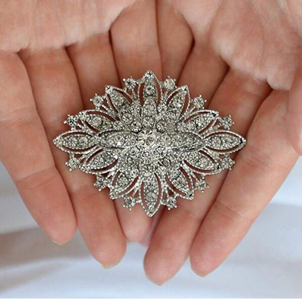 Luxury Full Diamond Inlaid Crystal Alloy Brooch Corsage Jewelry Vintage Clothing All-match Pin Accessories