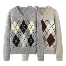 现货 2025冬季新款女休闲时尚复古费尔岛宽松V领针织衫MBE4SWT058