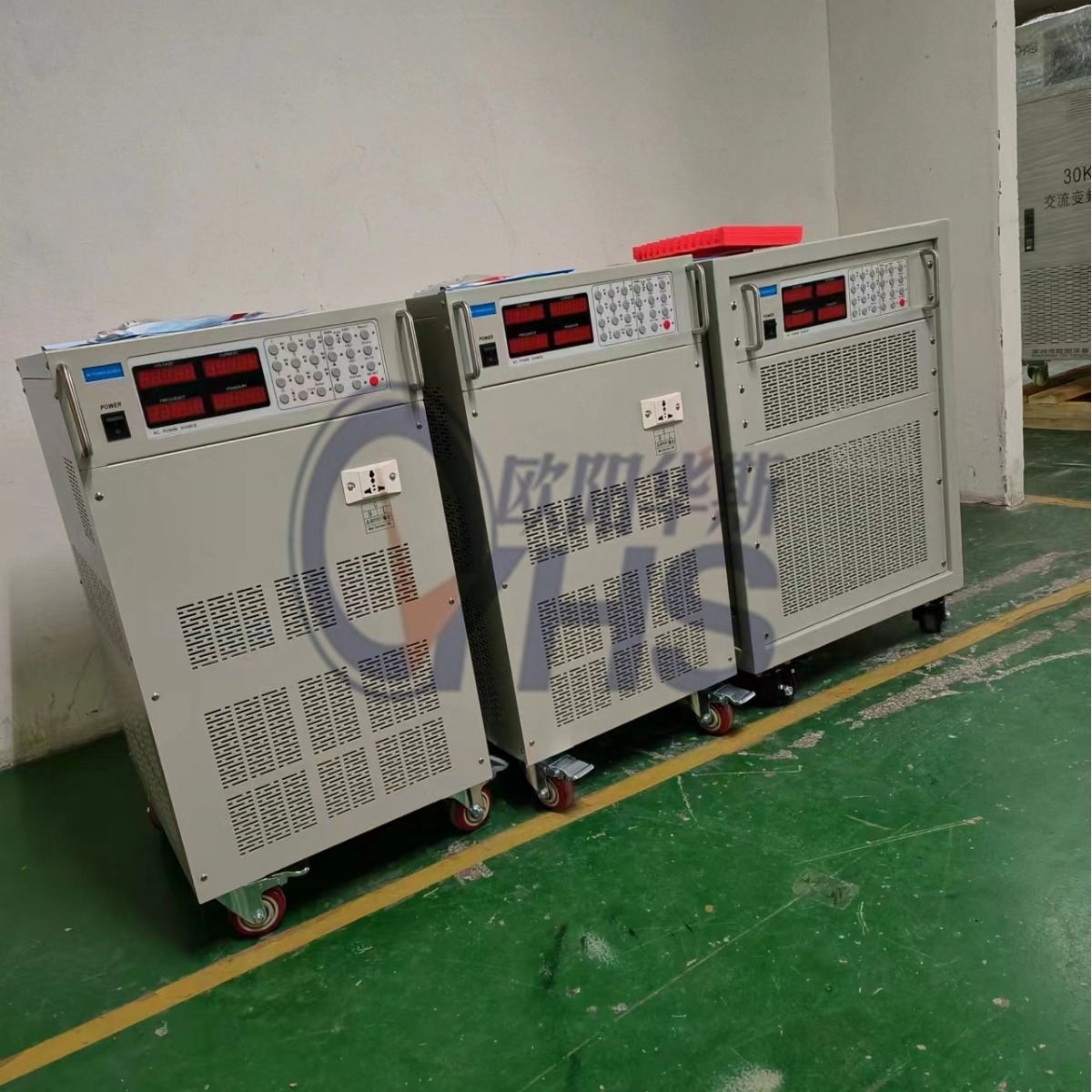 ŷ����˹10KVA�̿ر�Ƶ��Դ�����ɶ�������2̨��RS232ͨѶ����