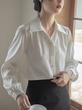 法式复古V领白色衬衫女春春季通勤气质长袖衬衣职业正装面试上衣