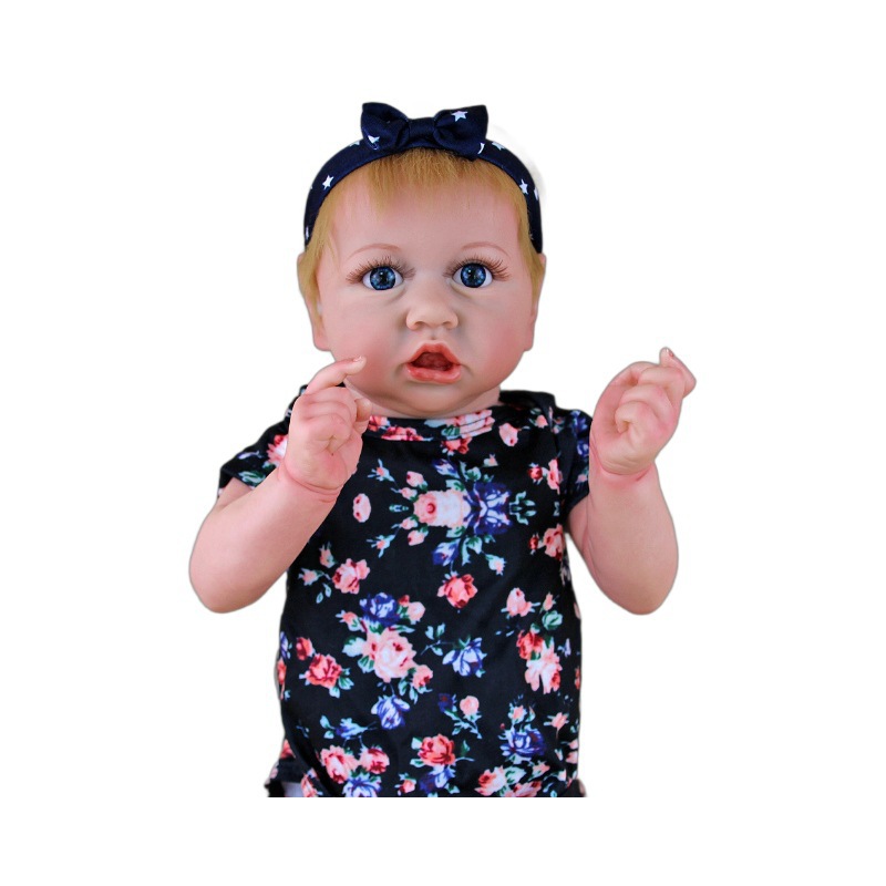 Acompañando a la muñeca hecha a mano de Zheng Zhen, los productos son suaves y pesados, muñecas de bebé, muñecas de bebé, muñecas de 22 pulgadas.