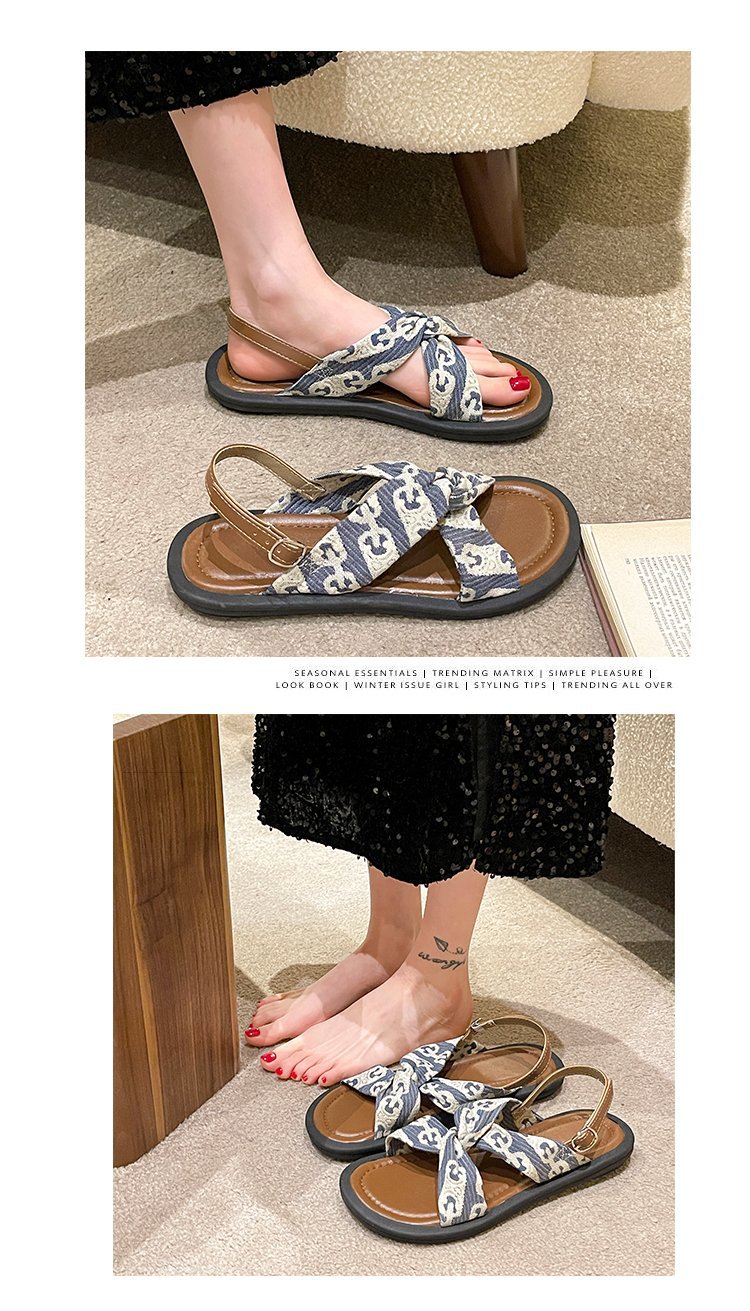 Zomer nieuwe letterstof modieuze en comfortabele zachte zool geurige wind platte gesp sandalen_voghion.com