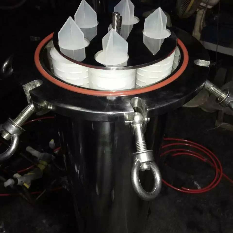 钛棒过滤器 不锈钢钛棒过滤 活性炭过滤器