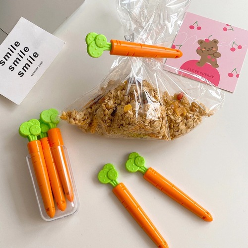 Cute carrot sealing clip creative milk powder clip food plastic snack bag sealing clip refrigerator magnet