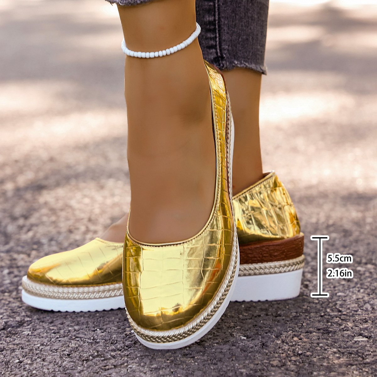 Damen Slipper Mit Plateausohle Und Rundem Zehenbereich Schwarz_voghion.com
