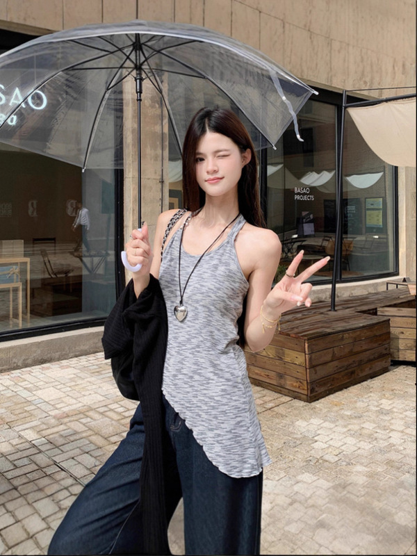 黑色露肩短款纽扣长袖T恤不规则内搭挂脖吊带背心女秋季时尚套装|undefined