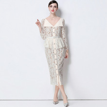 高级感礼服女法式优雅重工镶钻排扣修身长袖镂空蕾丝连衣裙女秋季