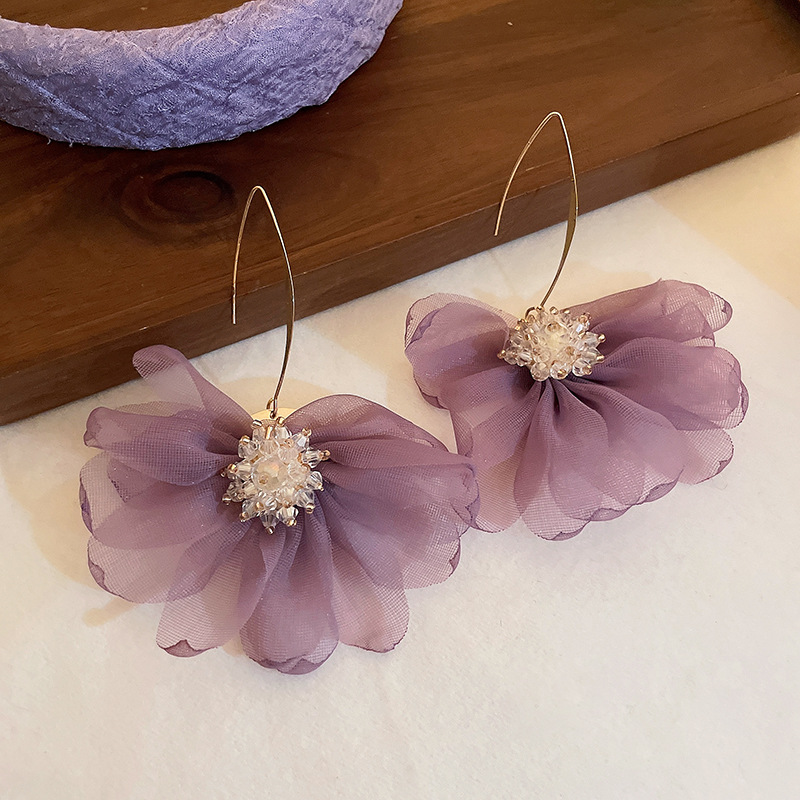 Sweet Flower Alloy Inlay Artificial Pearls Rhinestones Women's Drop Earrings display picture 3