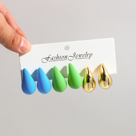 Wholesale Jewelry Ig Style Simple Style Water Droplets Arylic Spray Paint Ear Studs display picture 6