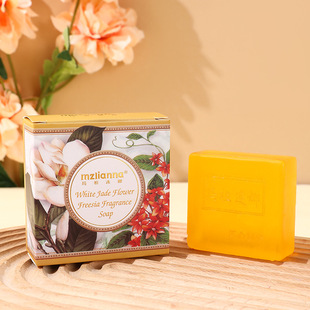 [Mazu Lianna] White Magnolia small canglan fragrance essential oil soap handmade soap cleaning and moisturizing 100g