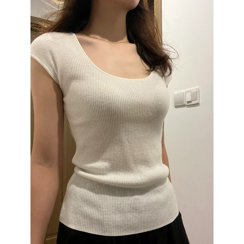 French Style Light Mature Style U-neck Short-sleeved T-shirt Women's Summer Niche Spice Girls Slim-fit Slimming Korean Style Design Sense Knitted Top