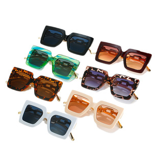 �羳���÷���̫��R��Ů���¿����������R��Ůʿ�߼���ī�R���l
