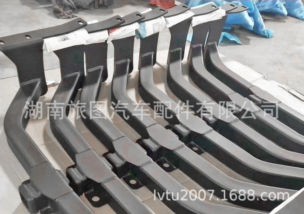 Heavy-Duty Bumper Off-Road Vehicle Modified Anti-Collision Front and Rear Bumper Fully Enclosed Bumper Car Protective Bumper Manufacturer Customized