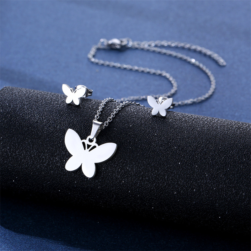 Womenu0027S Simple Style Butterfly Stainless Steel Titanium Steel Pendant Necklace Jewelry Sets
