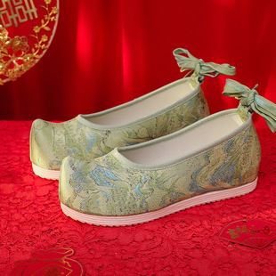 Original Red Xiuhe Wedding Shoes for Women in Ancient Chinese Style with Phoenix and Green Jade, Ming Dynasty Hanfu Wedding Shoes with Height Increase