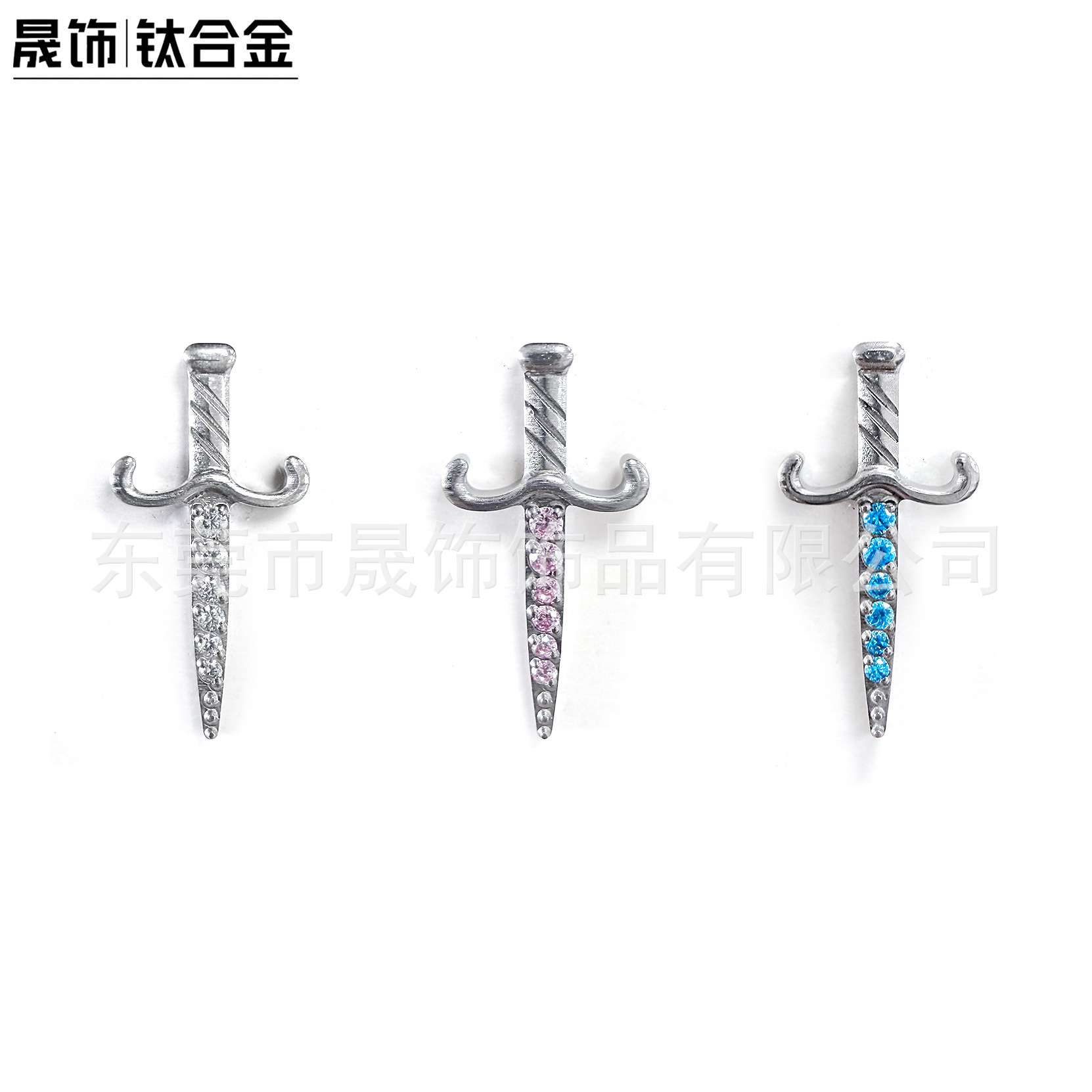 F136 Titanium Alloy Cross 宝剑 Ear Stud Studded 5A Cubic Zirconia 匕首 Helix Cartilage Stud G23 Titanium Internal Thread Piercing Jewelry